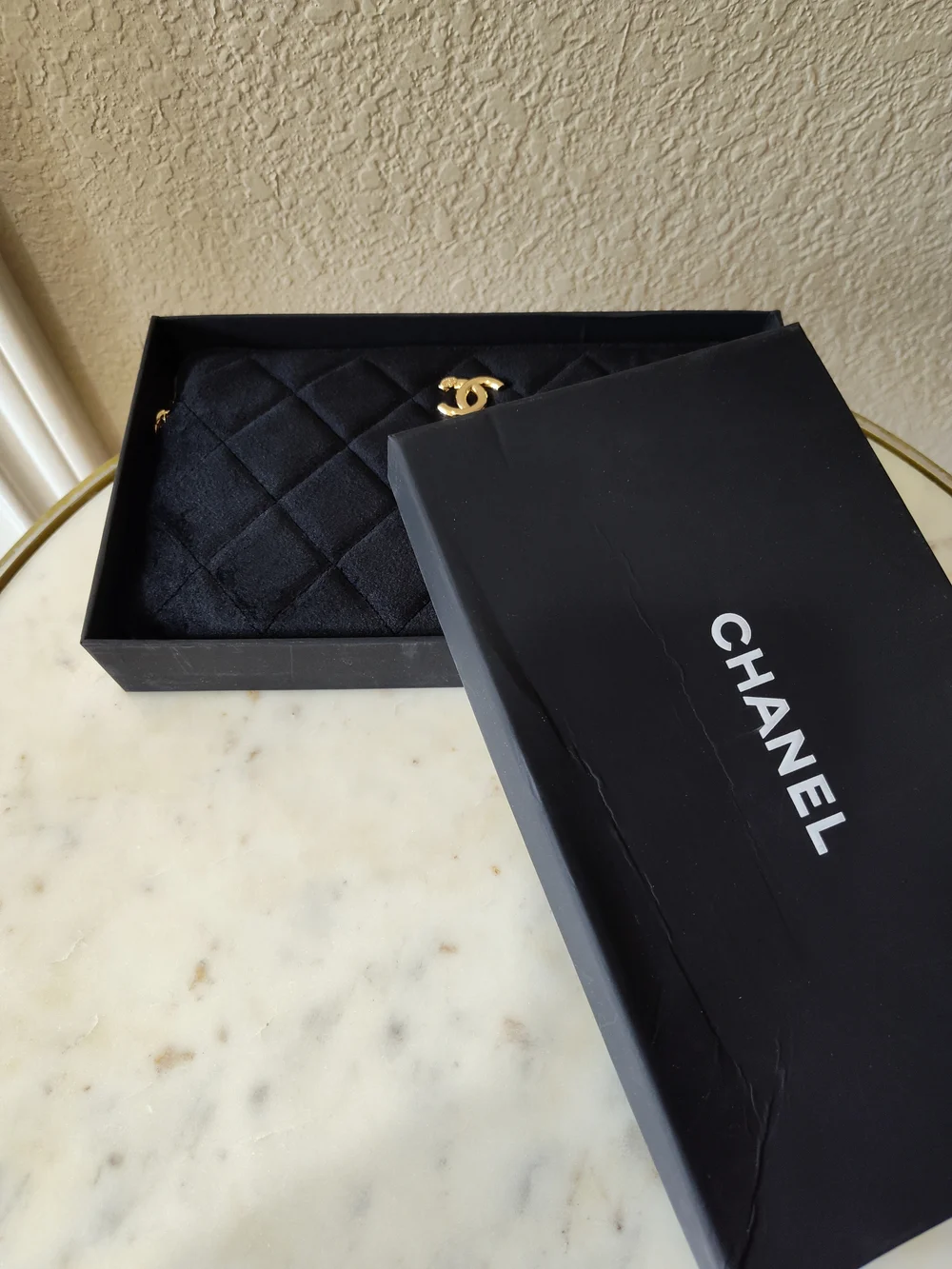 CHANEL soft velvet